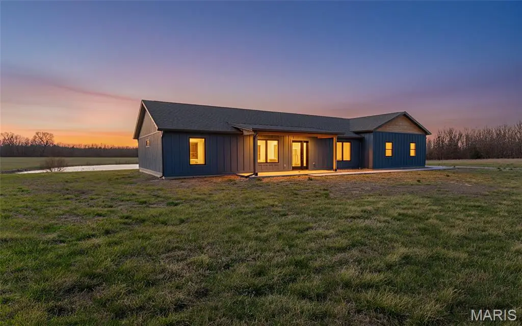 4218 Oak Hill Road, Cuba, MO 65453 - #1