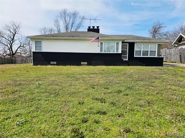 406 N Commercial Street, Crocker, MO 65452