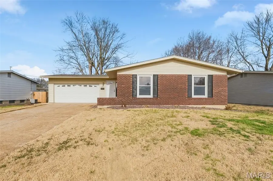 1475 Loveland Drive, Florissant, MO 63031 - #2