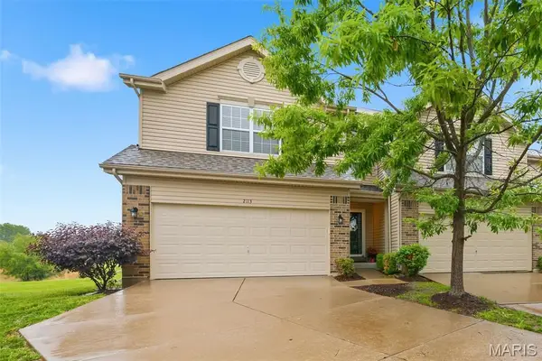 2113 Maple Glen Court, St Peters, MO 63376
