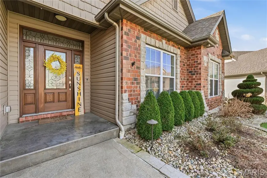 527 Auburn Trace Lane, Saint Peters, MO 63376 - #2