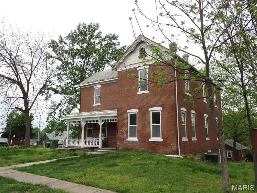 1009 Swanwick Street, Chester, IL 62233 - #3