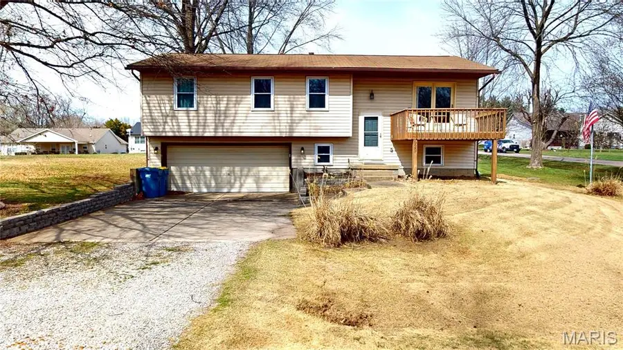 929 Holiday Point Parkway, Edwardsville, IL 62025 - #2