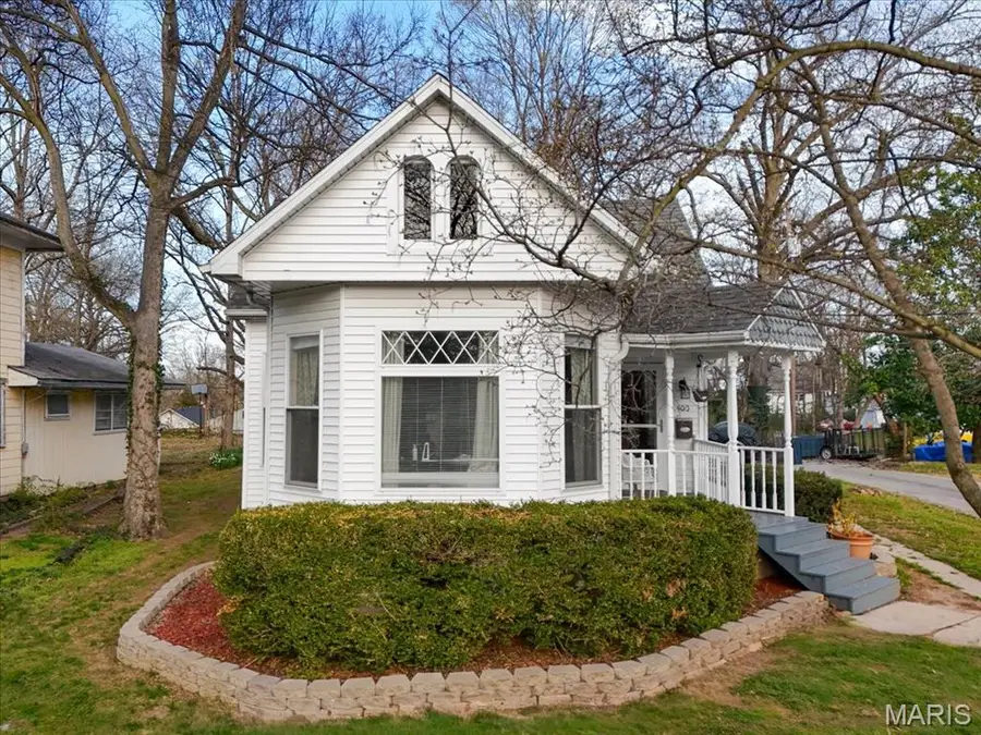 400 N. 8th Street, Mount Vernon, IL 62864 - #2