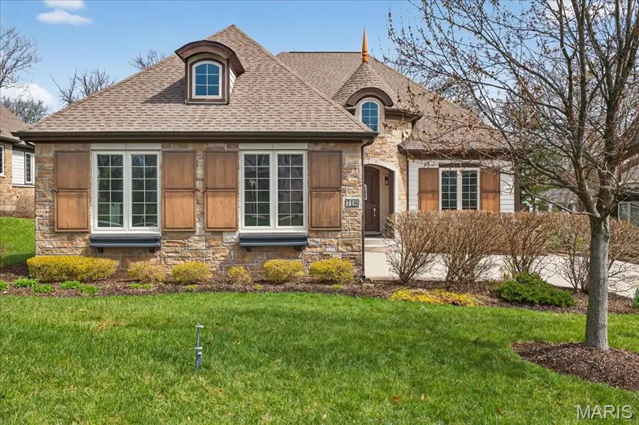 718 Woods Of Ladue Lane, Saint Louis, MO 63124 - #2