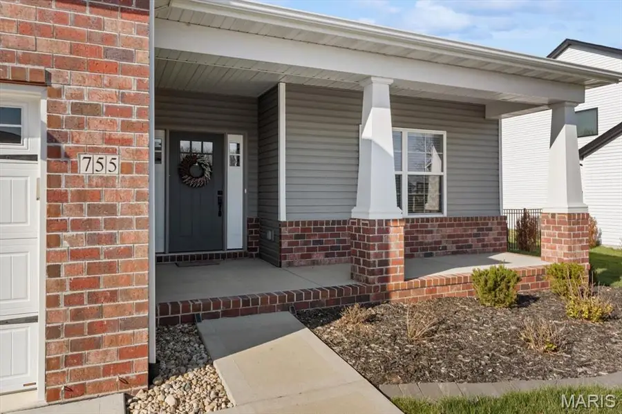 755 Seagate Drive, O Fallon, IL 62269 - #3
