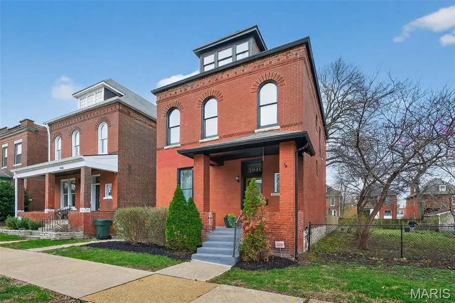 3940 Shaw Boulevard, Saint Louis, MO 63110 - #2