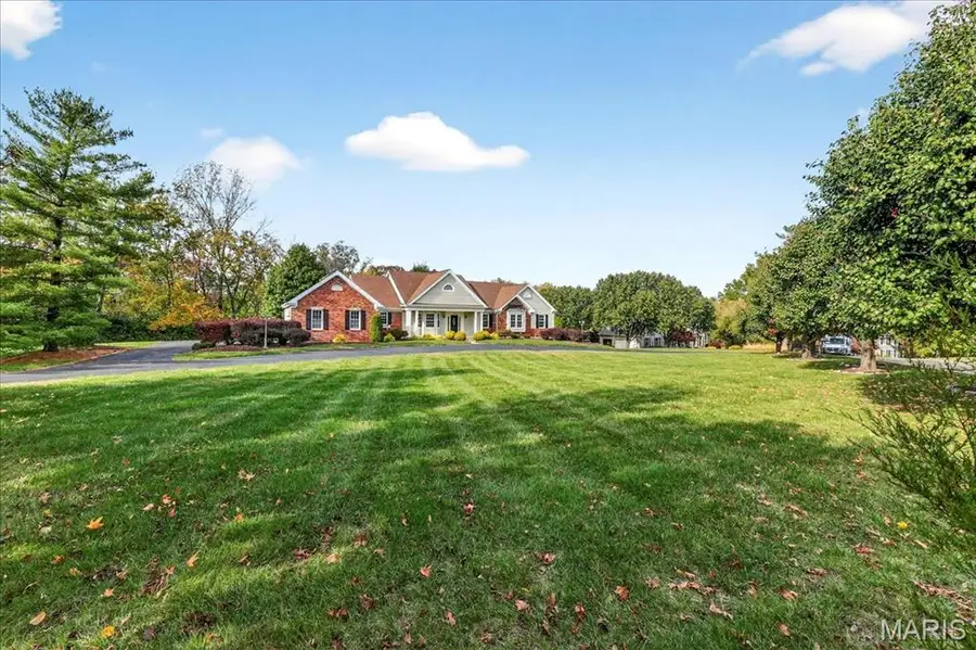 2102 Kehrs Ridge Drive, Chesterfield, MO 63005 - #3