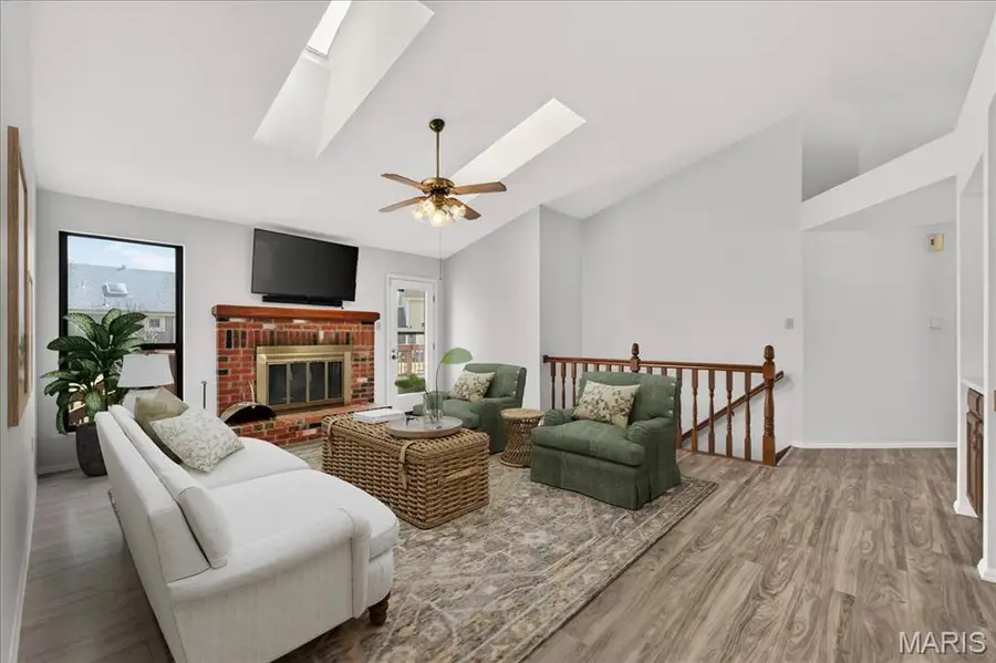 623 Bugle Run Drive, Florissant, MO 63034 - #3