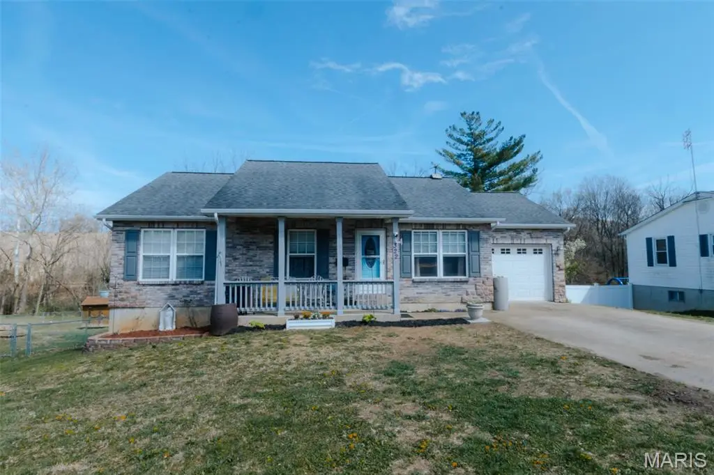 322 Young Street, Bonne Terre, MO 63628 - #1