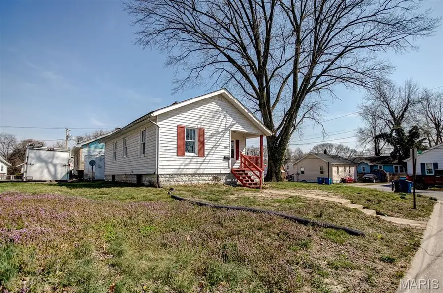 2814 Grandview Avenue, Alton, IL 62002 - #2