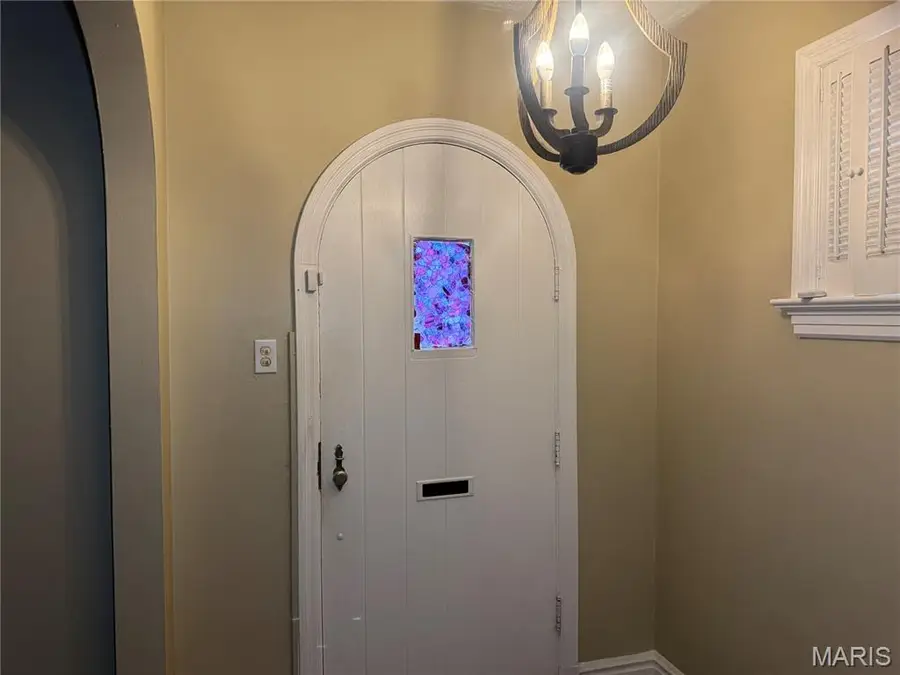 5730 Park Lane, Saint Louis, MO 63147 - #2