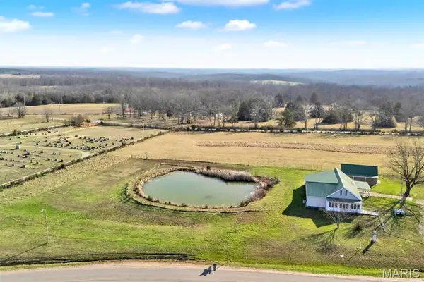 160 Broadway Street, Edgar Springs, MO 65462