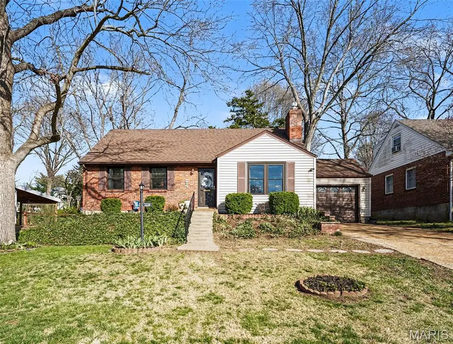 7238 Cranston Drive, Affton, MO 63123 - #3