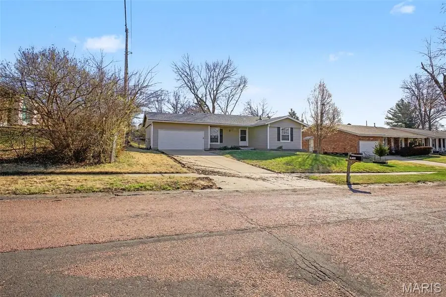 11786 Macrinus Drive, Florissant, MO 63033 - #2