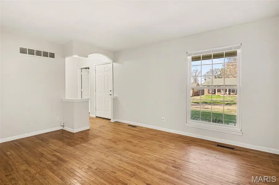 11786 Macrinus Drive, Florissant, MO 63033 - #3