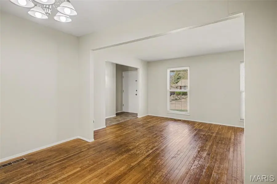 4366 Sulla Drive, Florissant, MO 63033 - #3