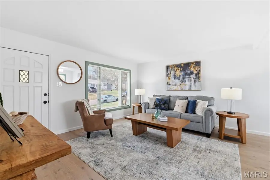 6625 Hurstgreen Lane, Affton, MO 63123 - #3