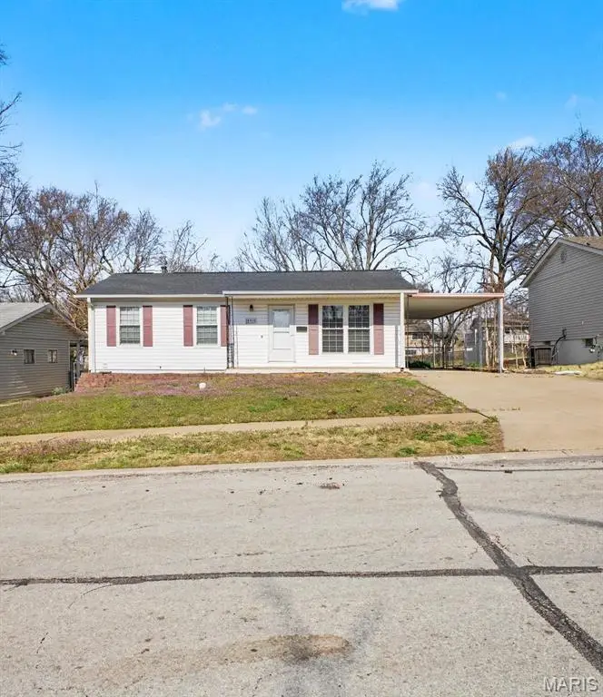5319 Ville Angela Lane, Hazelwood, MO 63042 - #1