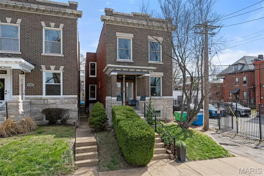 2706 Alhambra Court, Saint Louis, MO 63118 - #2