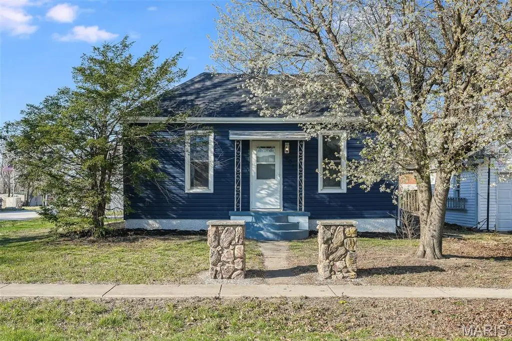 601 Walnut Street, Alhambra, IL 62001 - #1