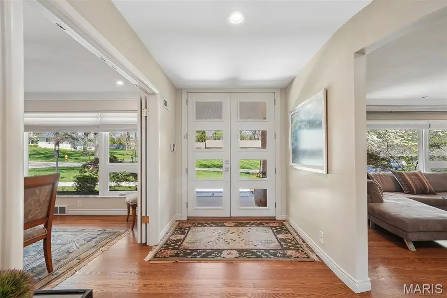 20 Dogwood Lane, Ladue, MO 63124 - #2