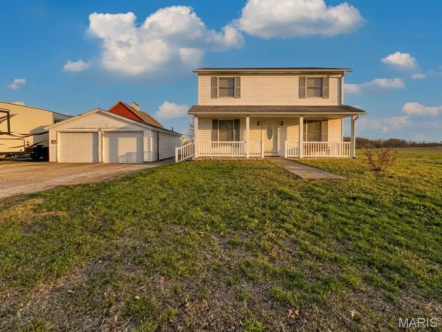 4412 Waterloo Road, Waterloo, IL 62298 - #2