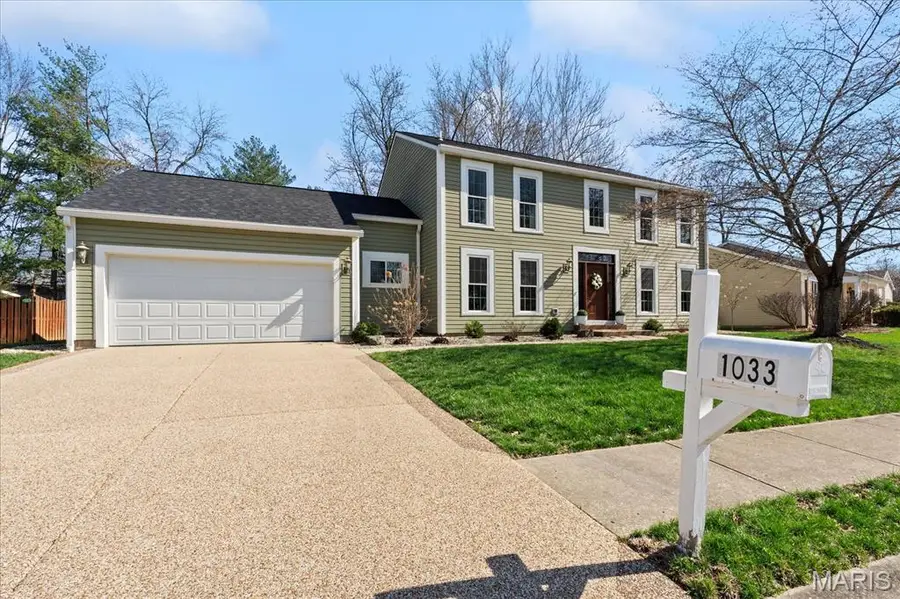 1033 Woods Way, O Fallon, IL 62269 - #2