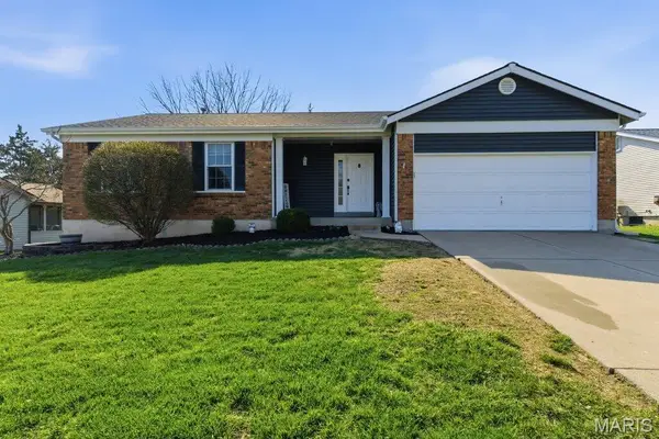 106 Rockaway Drive, O'Fallon, MO 63368