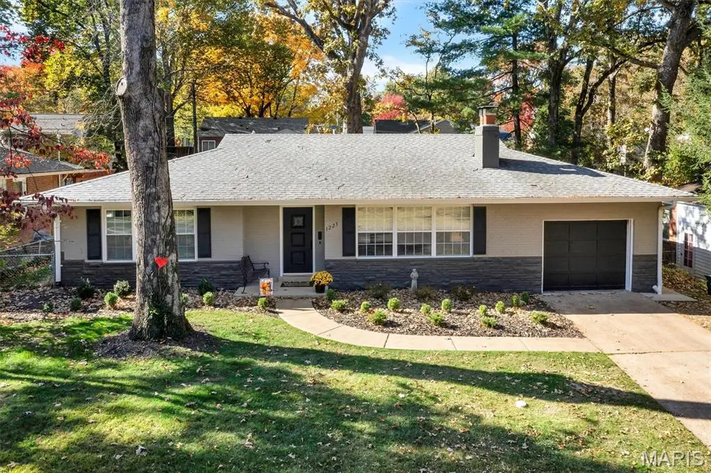 1225 Cheshire Lane, Webster Groves, MO 63119 - #1