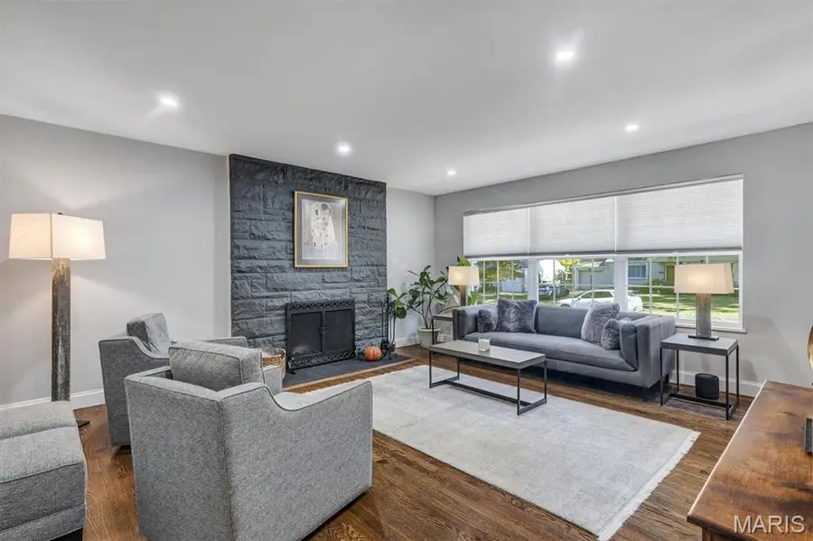 1225 Cheshire Lane, Webster Groves, MO 63119 - #2