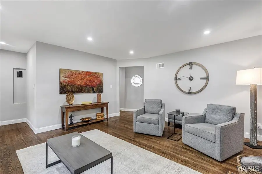 1225 Cheshire Lane, Webster Groves, MO 63119 - #3