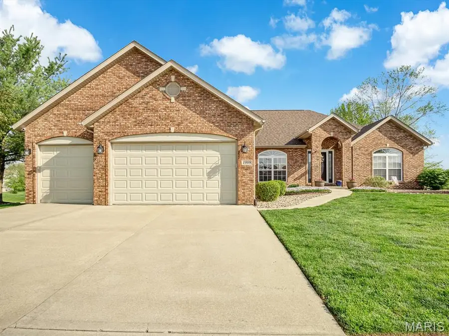 1008 W Fallen Lake Drive, Waterloo, IL 62298 - #2