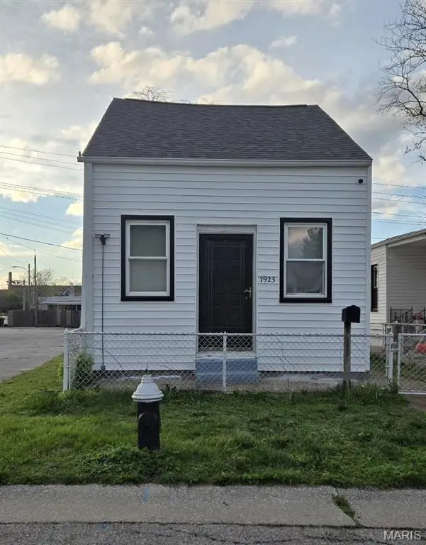 7923 Water Street, Saint Louis, MO 63111 - #3