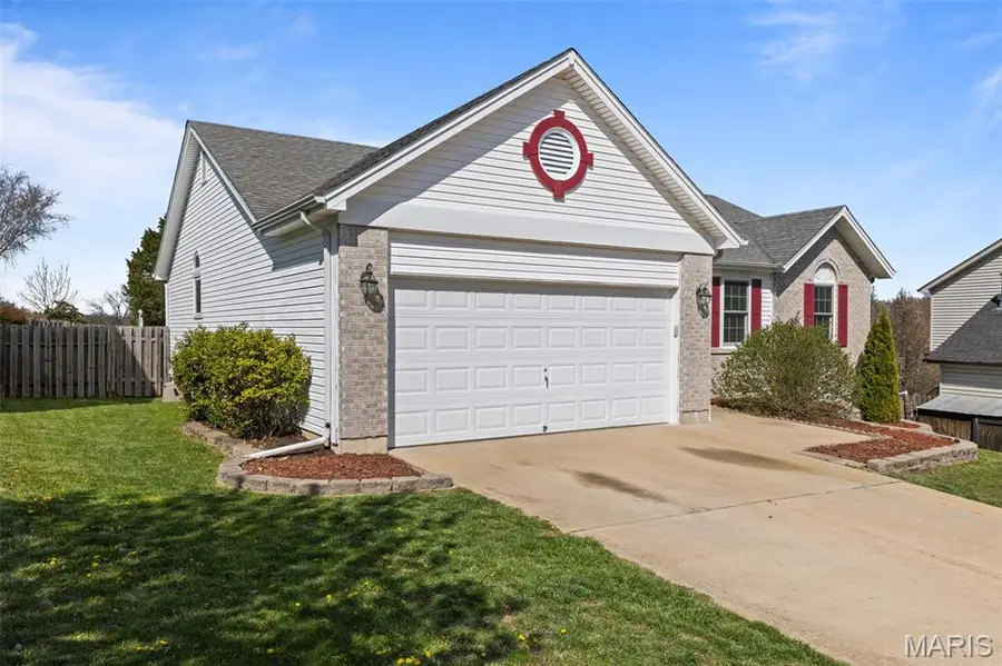 1086 Schumacher Road, Fenton, MO 63026 - #3