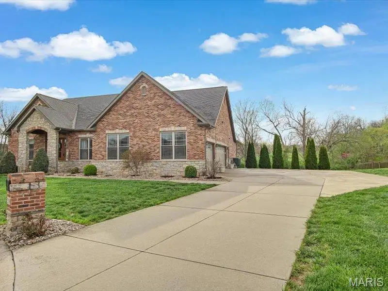 219 Wyndridge Court, Belleville, IL 62220 - #3