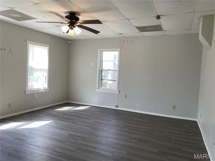 918 Bloomfield Street, Cape Girardeau, MO 63703 - #3