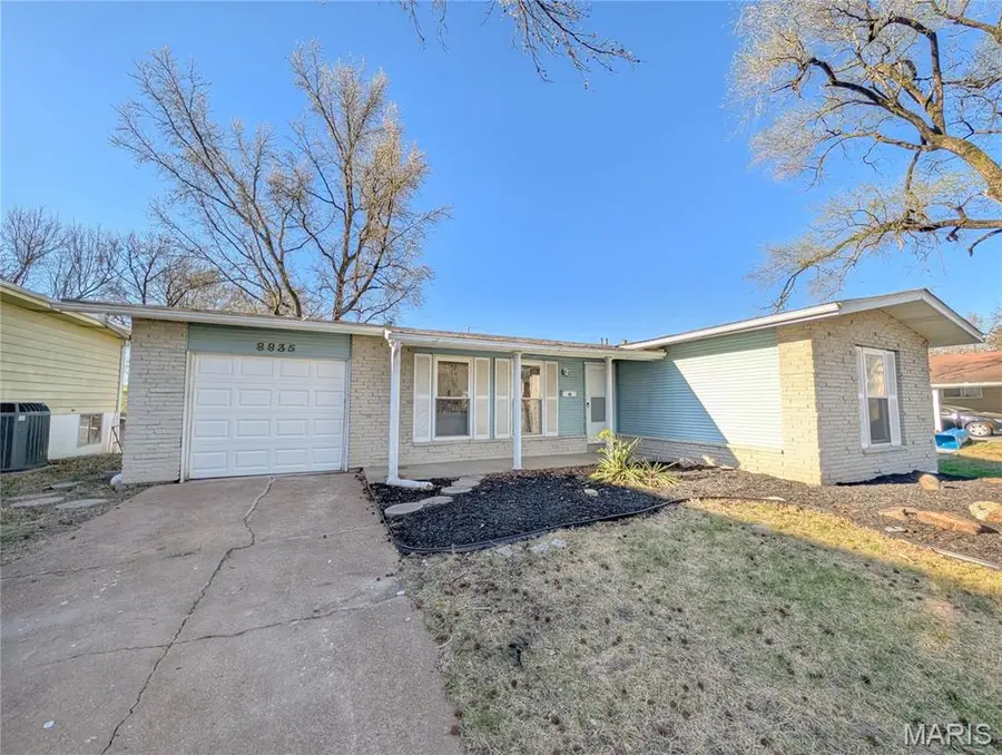 8835 Sumter Drive, Saint Louis, MO 63136 - #2