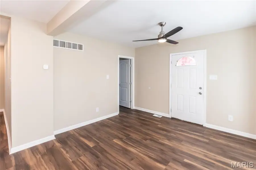 6019 Jackson Avenue, Berkeley, MO 63134 - #3