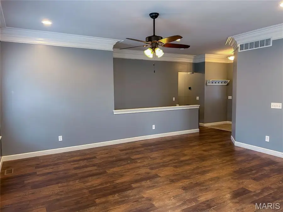 405 Middleton Drive, Wentzville, MO 63385 - #3