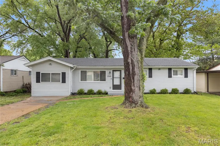 1045 S Waterford Drive, Florissant, MO 63033 - #2