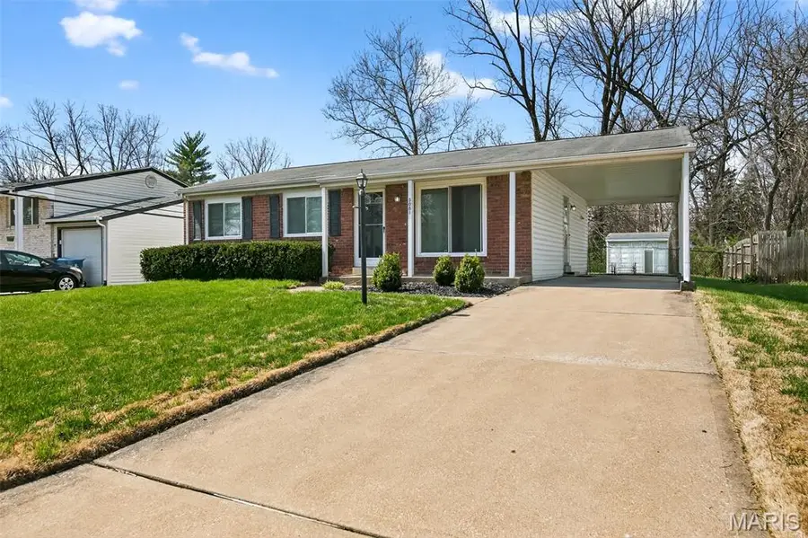 3051 Charmbrook Lane, Maryland Heights, MO 63043 - #2