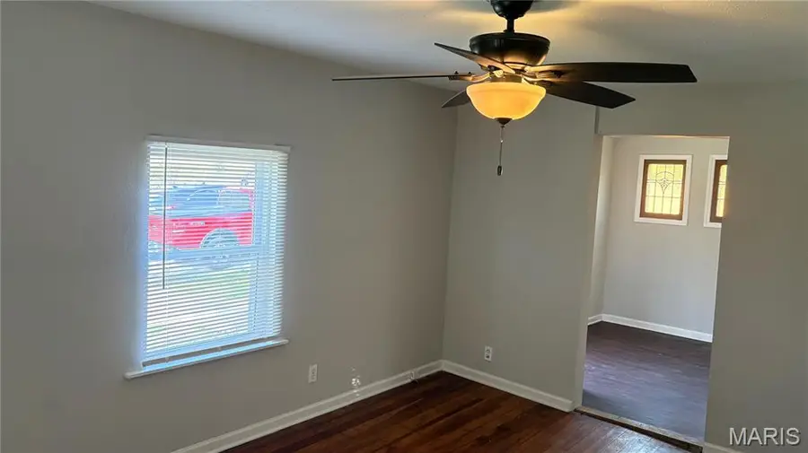 426 Bluff Drive, Saint Louis, MO 63137 - #3