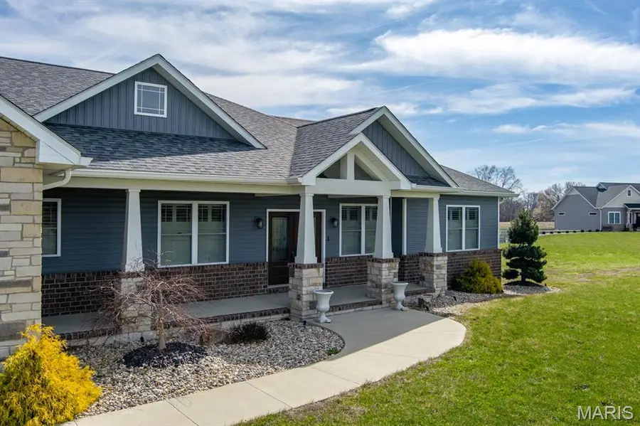 6602 Golden Raintree, Edwardsville, IL 62025 - #3