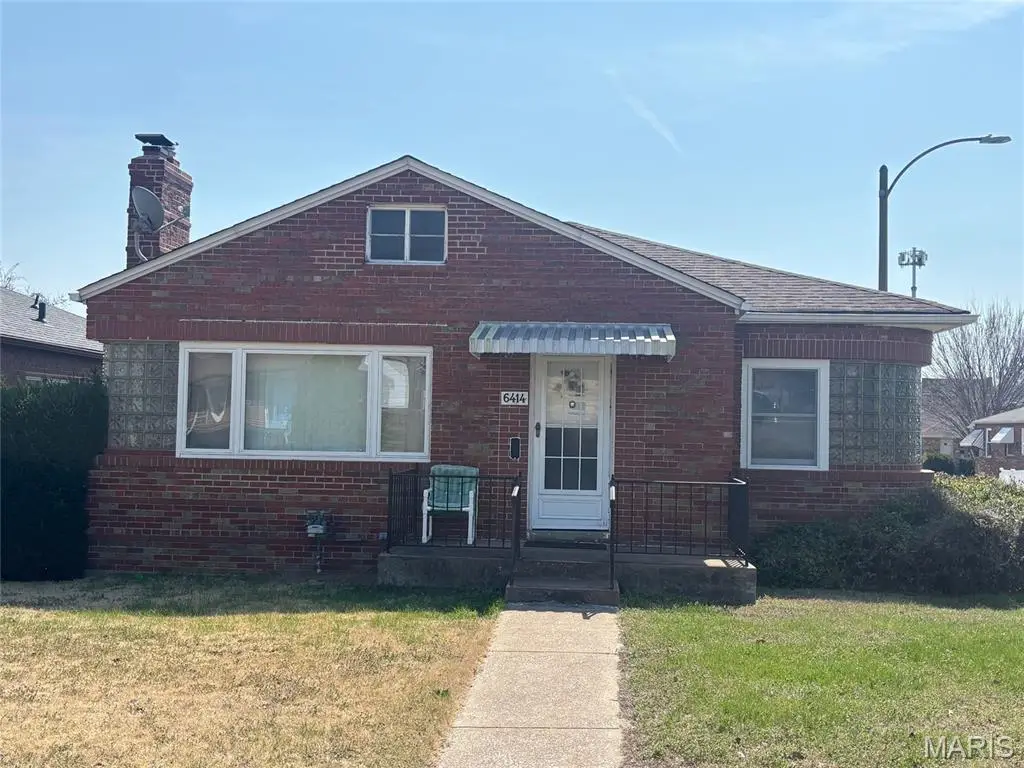 6414 Center Court, Saint Louis, MO 63116 - #1