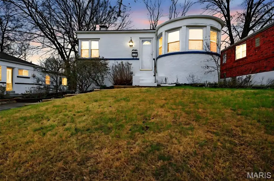 7406 Brunswick Avenue, Saint Louis, MO 63119 - #3