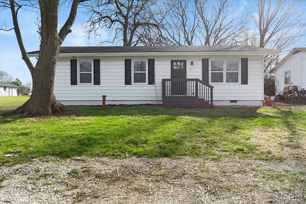 413 N 8th Street, Bowling Green, MO 63334