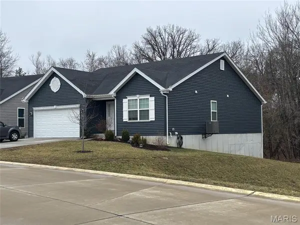 5910 Creek Side Place, Cedar Hill, MO 63016