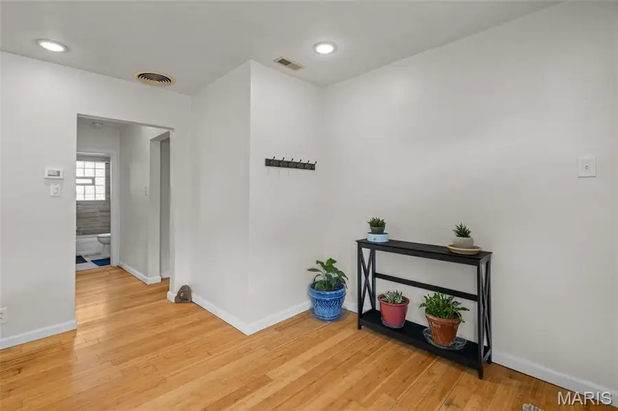 4967 Parker Avenue, Saint Louis, MO 63139 - #3