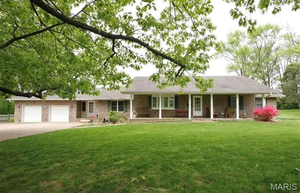 2190 Morning Star Drive, Alton, IL 62002 - #1